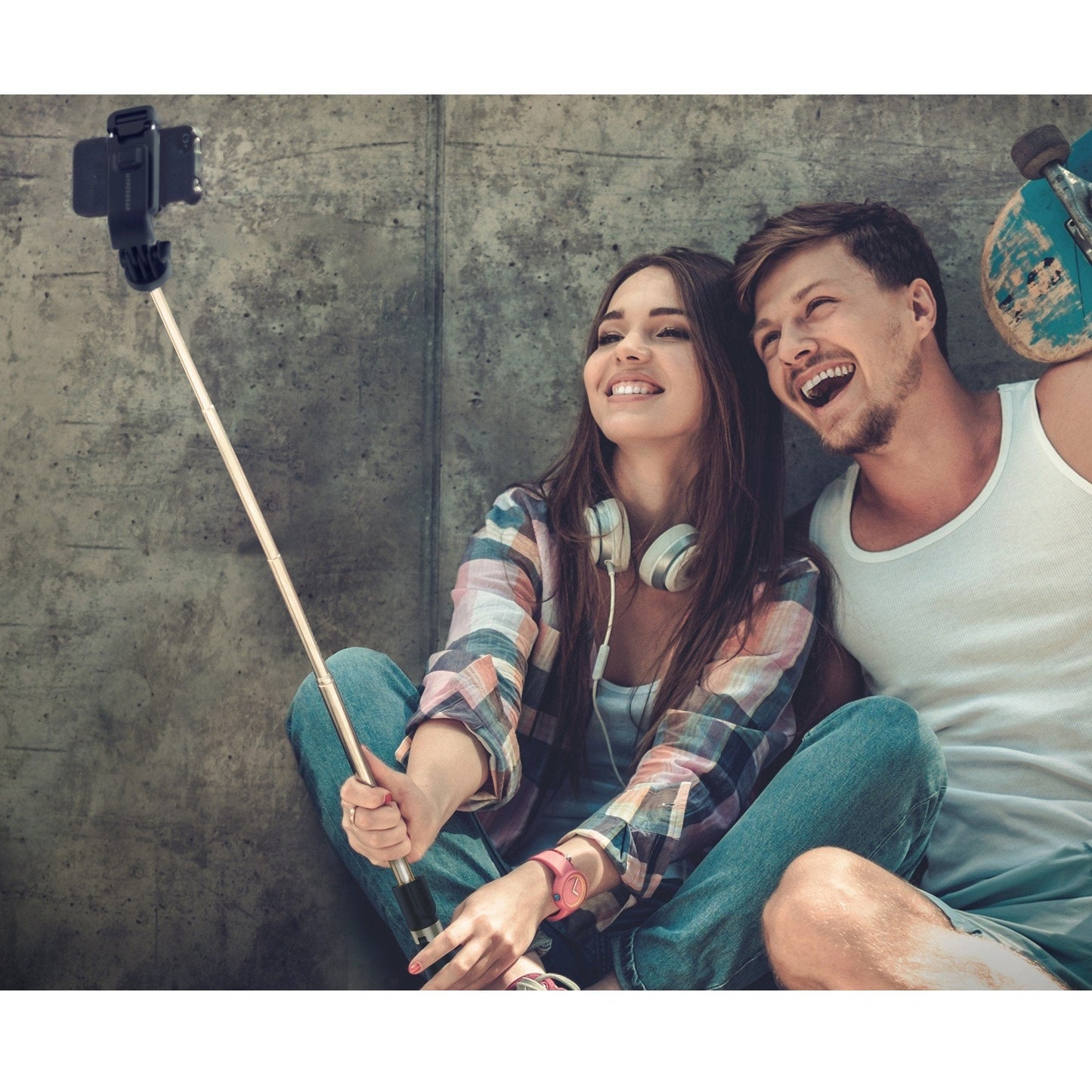 HyperGear Selfie Stick + Tripod - Black